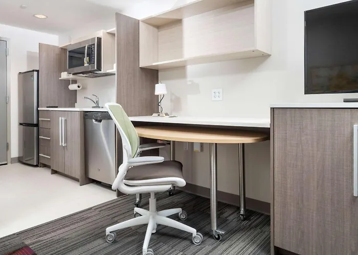 Home2 Suites By Hilton Newark Airport